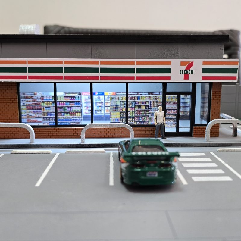 Diorama 7-eleven